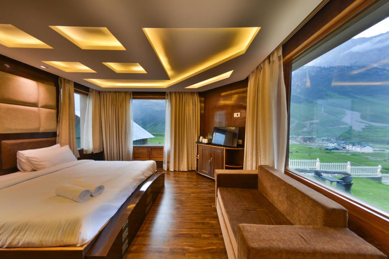Hotel Village Walk Sonāmarg Exteriér fotografie