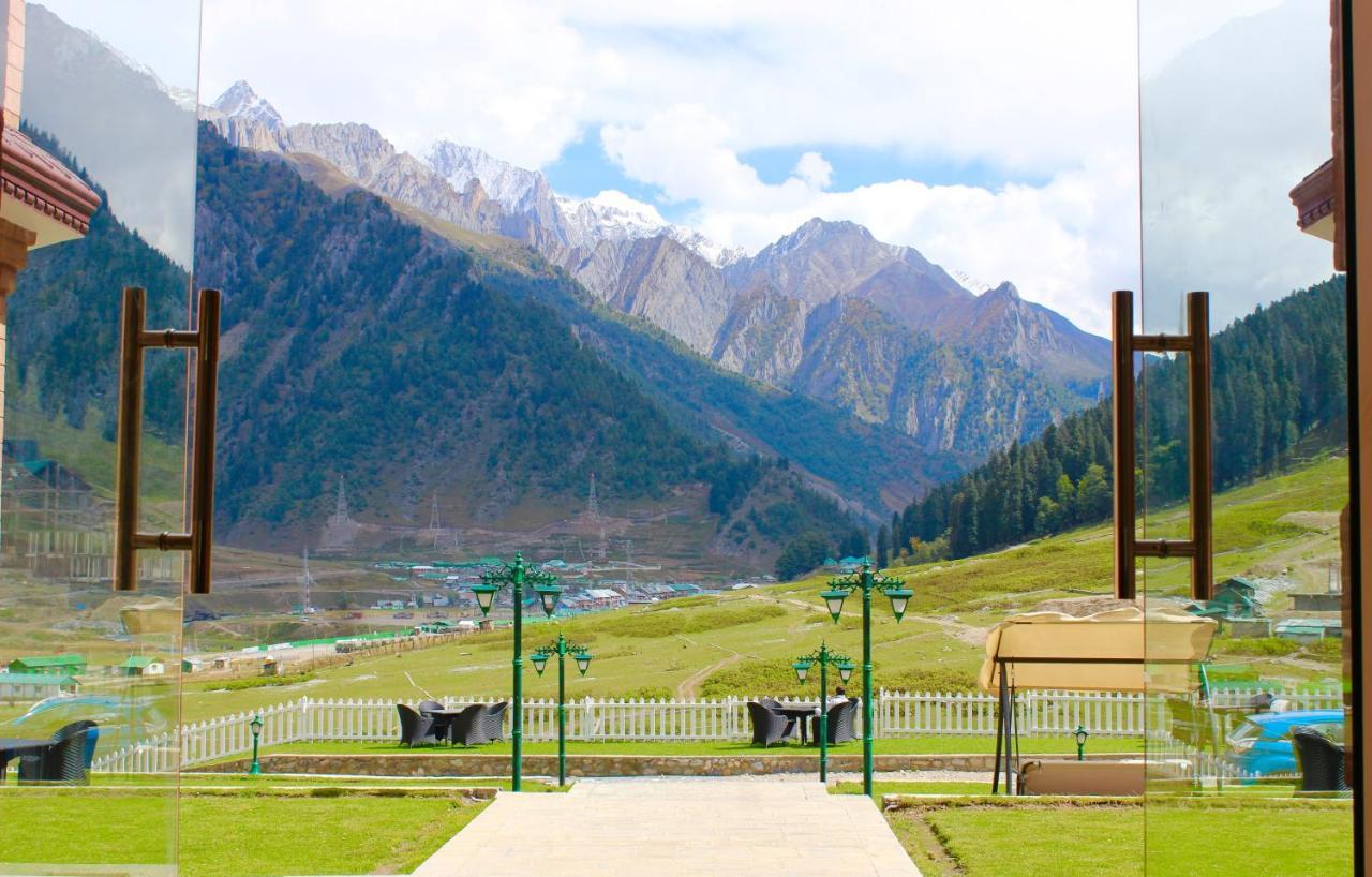 Hotel Village Walk Sonāmarg Exteriér fotografie