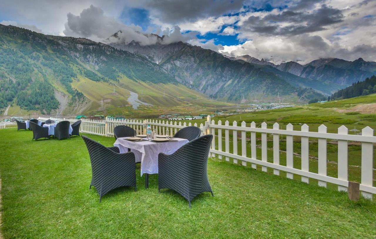 Hotel Village Walk Sonāmarg Exteriér fotografie